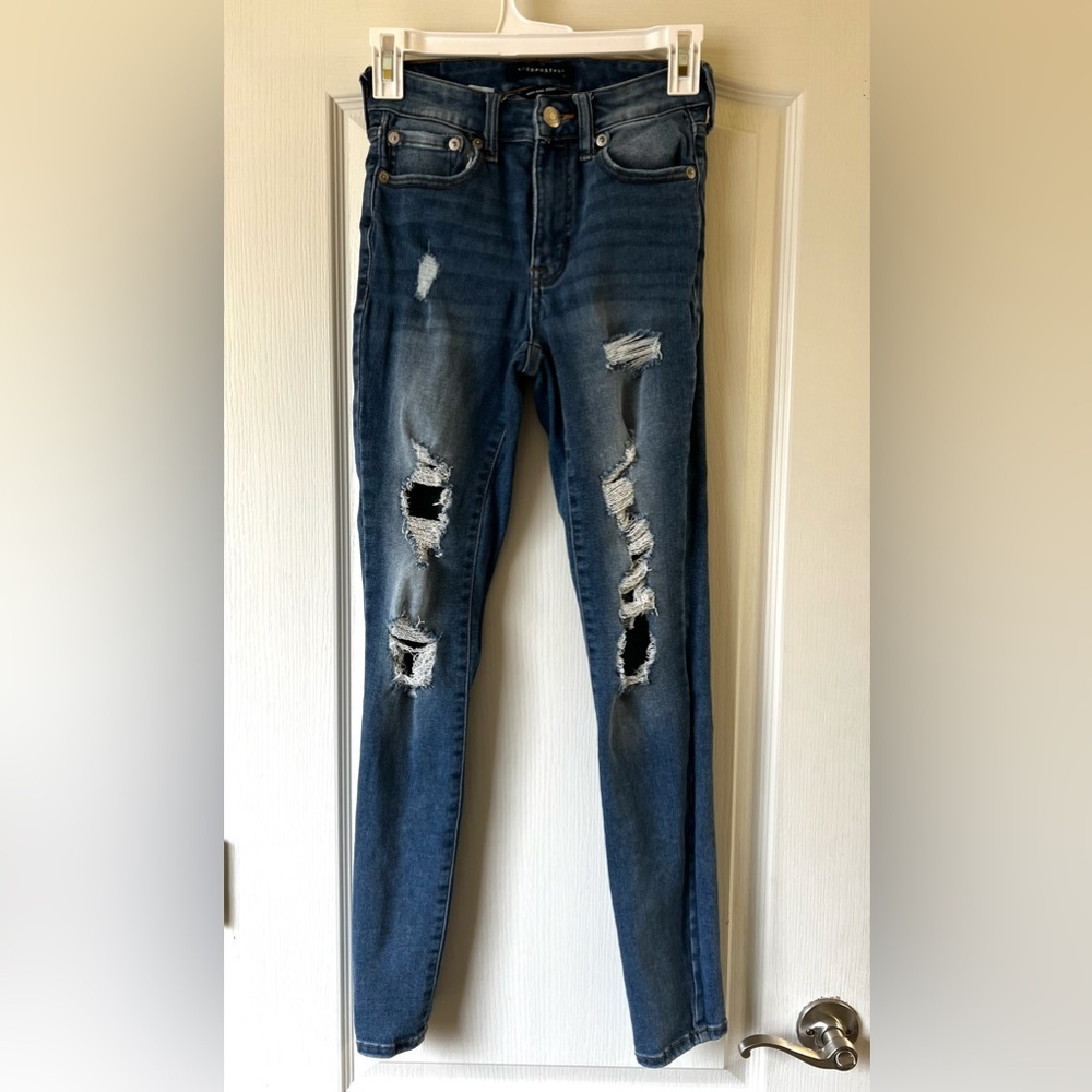 Aeropostale 0 Distressed Jeans